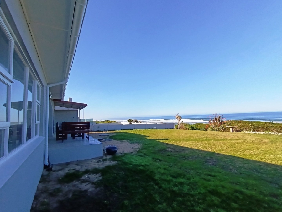 To Let 3 Bedroom Property for Rent in Glentana Western Cape